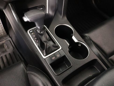 Used 2020 Kia Sportage S image 7