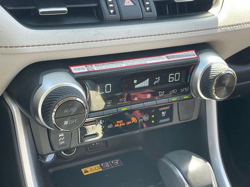 Used 2025 Toyota RAV4 Limited w/ Advanced Technology Package image 9