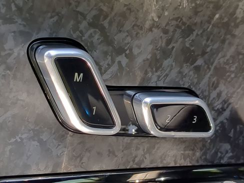 New 2025 Land Rover Range Rover Sport SV Edition Two image 17