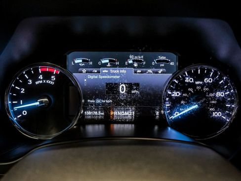 Used 2019 Ford F250 Platinum w/ Platinum Ultimate Package image 18