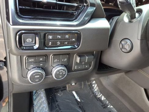 Used 2026 GMC Yukon AT4 w/ AT4 Premium Plus Package AWD/4WD image 35