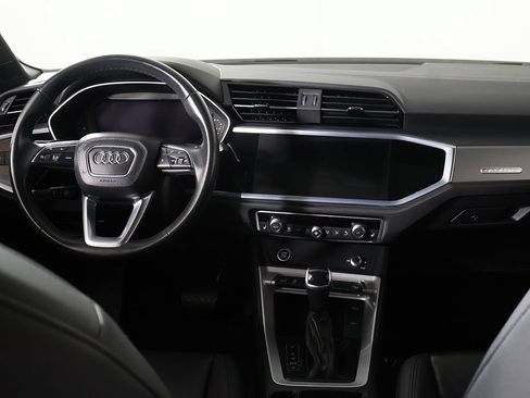 Used 2023 Audi Q3 2.0T Premium w/ Convenience Package AWD/4WD image 31