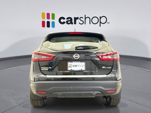 Used 2022 Nissan Rogue Sport SL AWD/4WD image 4