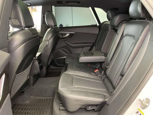 Certified 2025 Audi Q8 Prestige AWD/4WD image 19