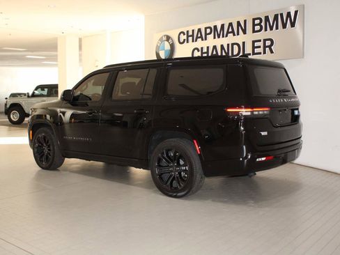 Used 2023 Jeep Grand Wagoneer Series II w/ Quick Order Packagew 28T image 5