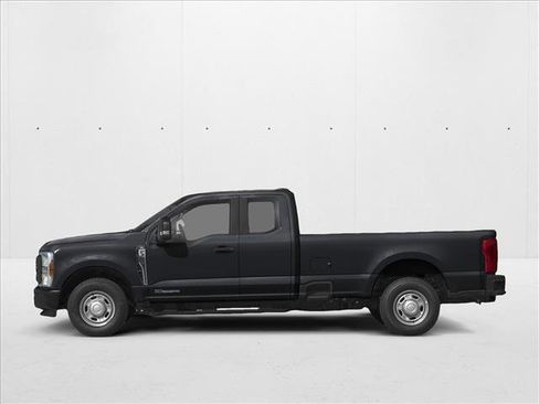New 2026 Ford F350 XLT image 3