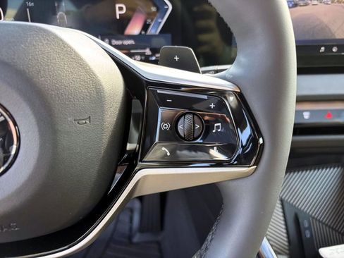 Certified 2025 BMW X3 xDrive30i w/ Convenience Package image 17