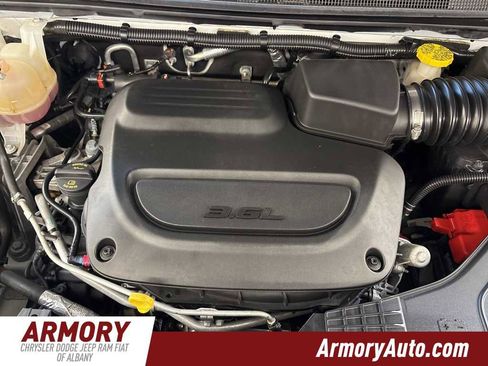 Used 2020 Chrysler Pacifica Touring-L Plus image 46