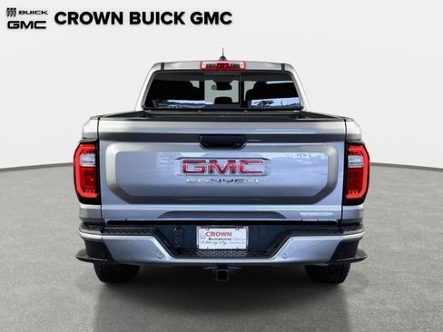 Certified 2025 GMC Canyon Elevation w/ Convenience Package RWD image 6