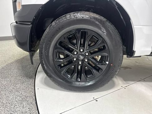 Used 2017 Ford F150 XL w/ XL Power Equipment Group AWD/4WD image 6