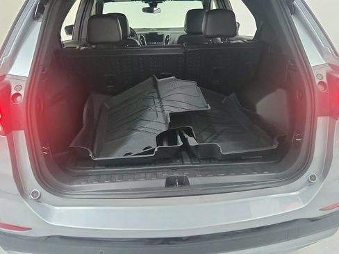 Used 2024 Chevrolet Equinox RS FWD image 23