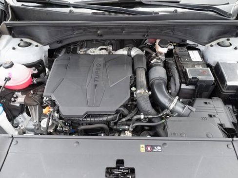 Certified 2025 Kia Sorento SX FWD image 3