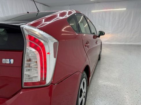 Used 2013 Toyota Prius Three image 33
