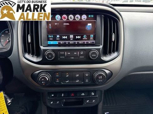 Used 2016 Chevrolet Colorado Z71 AWD/4WD image 9
