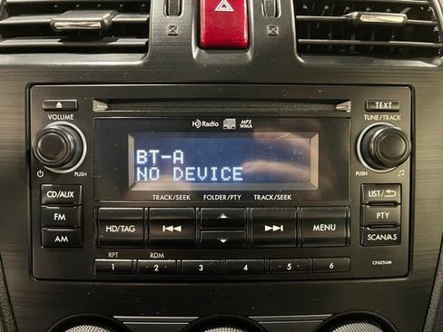 Used 2015 Subaru Forester 2.5i Premium w/ All-Weather Package image 32