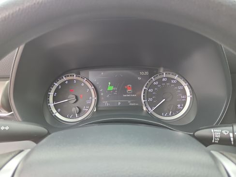 Used 2023 Toyota Highlander L FWD image 21