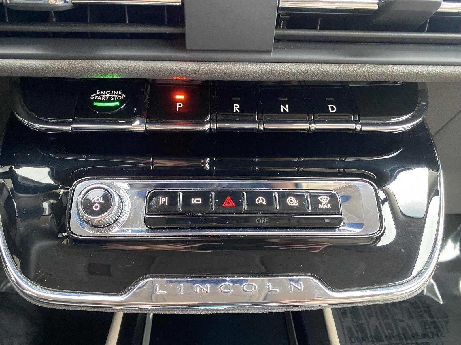 Used 2023 Lincoln Corsair Reserve AWD/4WD image 21