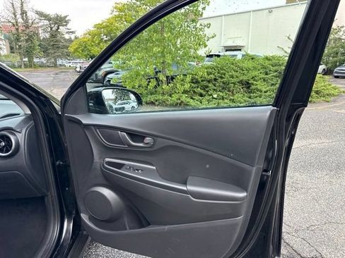 Used 2023 Hyundai Kona SEL w/ Cargo Package AWD/4WD image 32