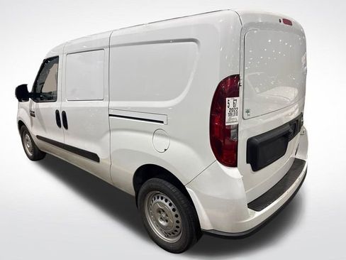 Used 2022 RAM ProMaster City Tradesman FWD image 5