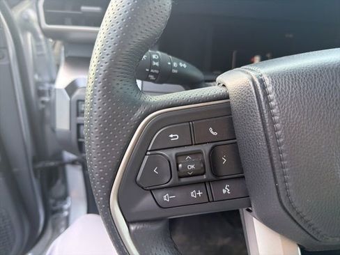 Used 2025 Toyota 4Runner SR5 image 19