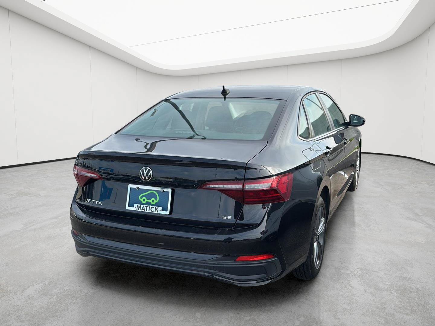 Used 2024 Volkswagen Jetta SE FWD image 7