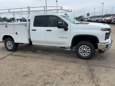 New 2026 Chevrolet Silverado 2500 W/T w/ WT Convenience Package image 2