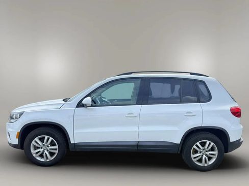 Used 2017 Volkswagen Tiguan S FWD image 4