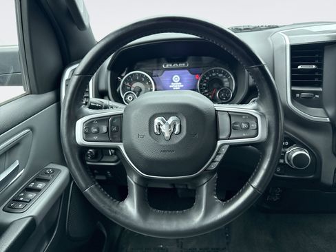 Used 2022 RAM 1500 Big Horn AWD/4WD image 12