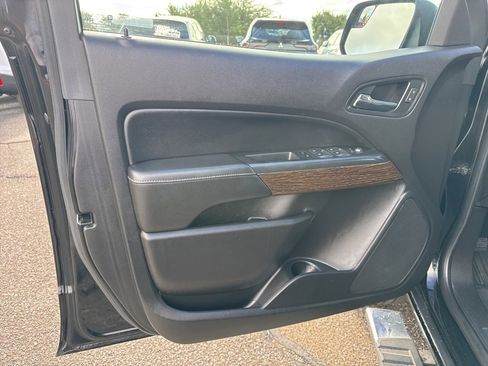 Used 2018 GMC Canyon Denali image 32