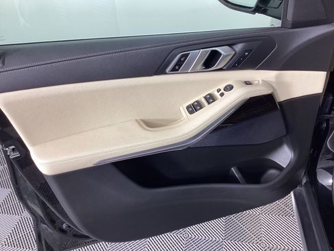 Used 2021 BMW X5 xDrive40i w/ Convenience Package image 27