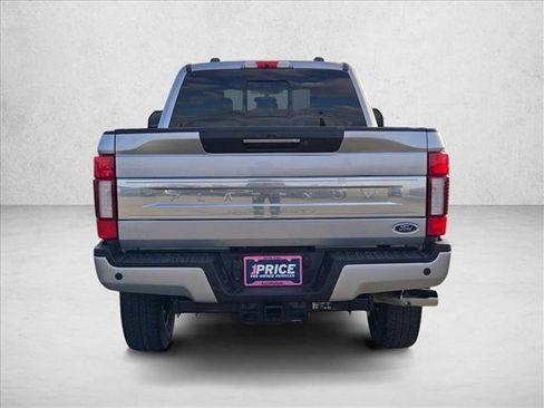 Used 2022 Ford F350 Platinum w/ FX4 Off-Road Package image 5