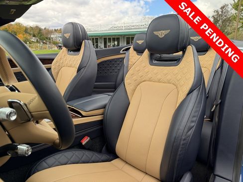 Used 2023 Bentley Continental GT Azure image 27