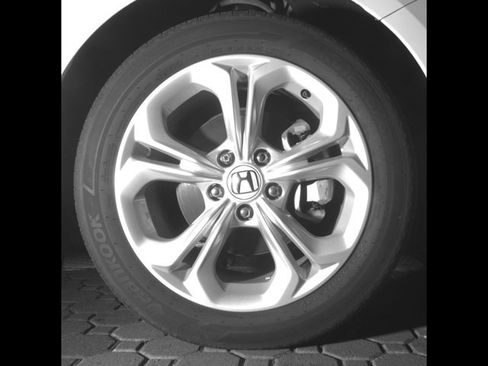 Used 2024 Honda Accord LX image 9