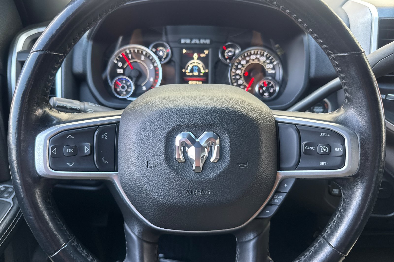 Used 2023 RAM 2500 Big Horn w/ Night Edition AWD/4WD image 22
