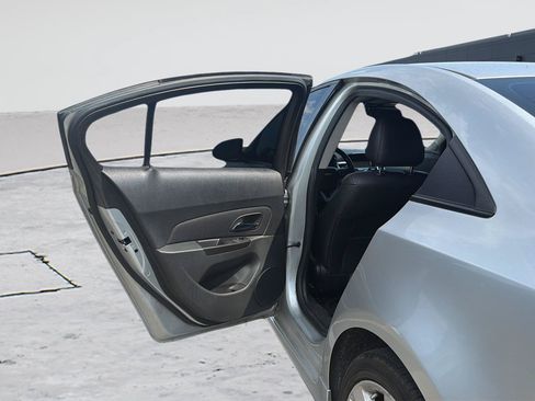 Used 2014 Chevrolet Cruze LTZ w/ RS Package FWD image 22