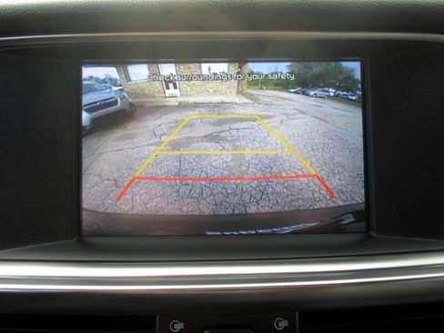 Used 2018 Kia Optima EX image 19