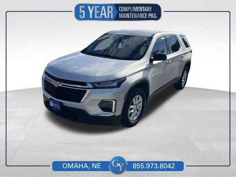 Used 2022 Chevrolet Traverse LS AWD/4WD image 1