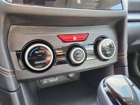 Used 2023 Subaru Crosstrek 2.5i Limited w/ Moonroof Package image 33