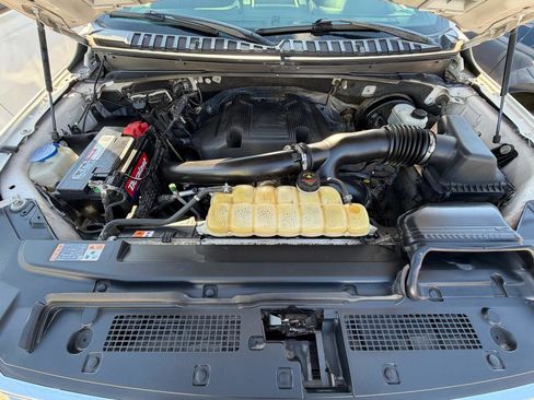 Used 2019 Ford Expedition Max XLT w/ Equipment Group 202A RWD image 28