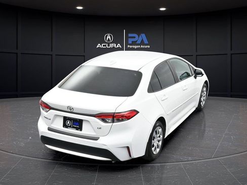 Used 2021 Toyota Corolla LE FWD image 34