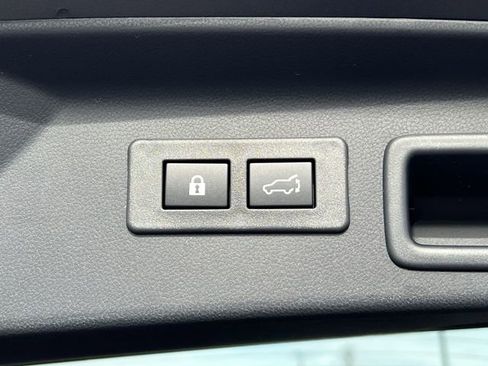 New 2026 Subaru Forester Premium image 31