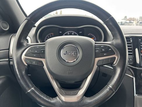 Certified 2021 Jeep Grand Cherokee Limited w/ Premium Lighting Group image 16