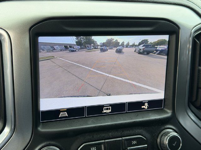 Used 2021 Chevrolet Silverado 1500 LT Trail Boss w/ Convenience Package II AWD/4WD image 16