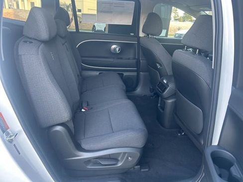 New 2026 Hyundai Ioniq 9 SE image 31
