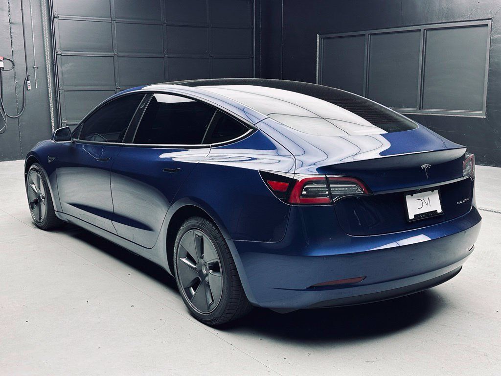 Used 2022 Tesla Model 3 Long Range AWD/4WD image 5