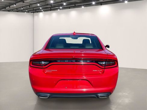 Used 2015 Dodge Charger SXT w/ AWD Plus Group image 6