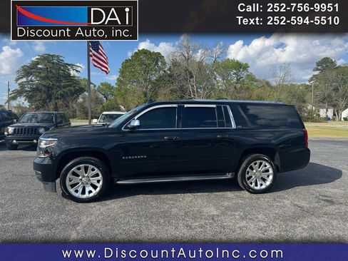Used 2015 Chevrolet Suburban LTZ image 1