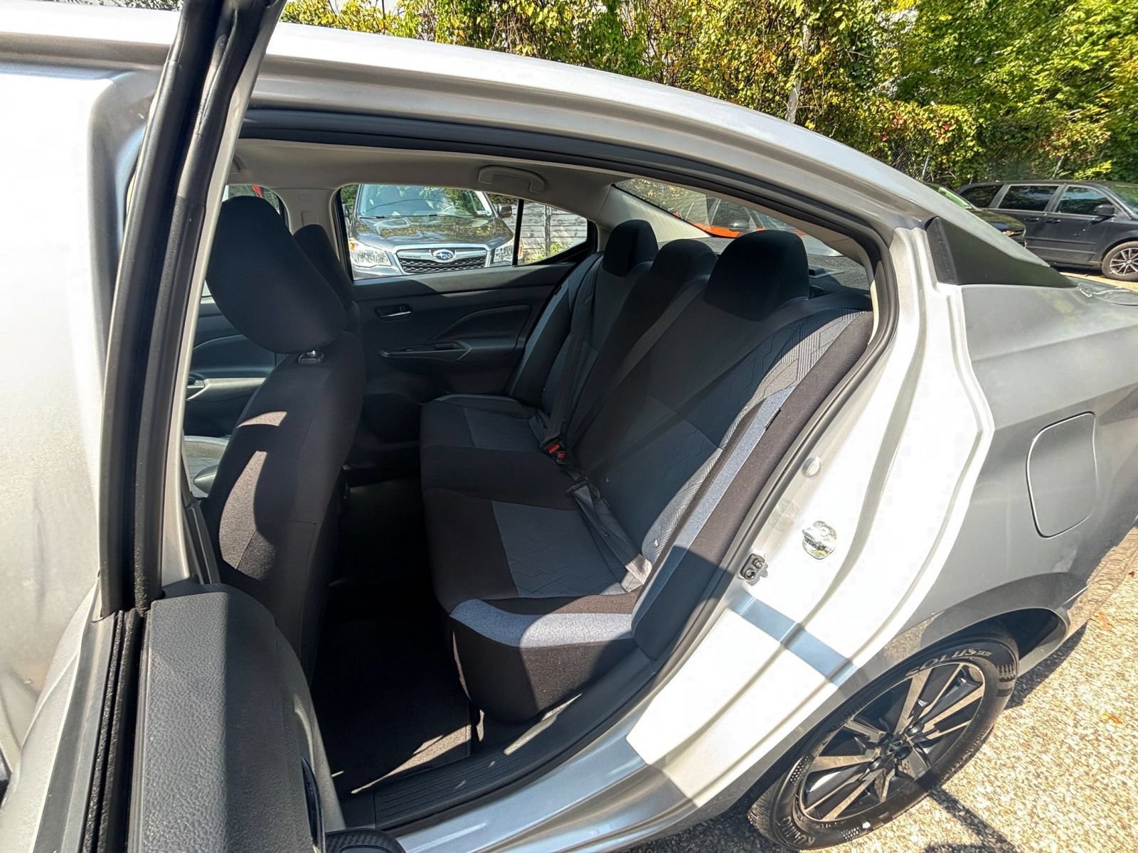 Used 2025 Nissan Versa SV FWD image 20