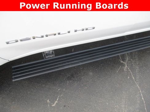 Used 2024 GMC Sierra 2500 Denali Ultimate w/ Max Trailering Package image 17