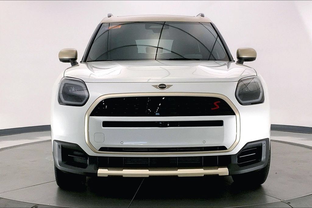 Used 2025 MINI Cooper Countryman S w/ Comfort Package Max AWD/4WD image 2